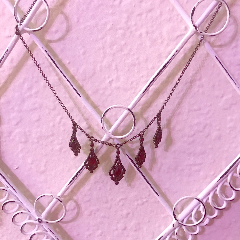 burgundy stone necklace